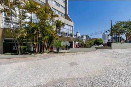 3_photo/94dce4127d.7f6d2a086880eda1-ATLAS-90c1f5f3-3ebc-4547-b7b1-10a0f8b06bc4.jpg de apartamento à venda com 1 quarto, 45m² em Centro, Curitiba