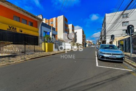 40_photo/94dce41287.9d747f0b6f2fd000-ATLAS-d9b07767-2f94-48e6-87b2-d42e7566cfad.jpg de apartamento à venda com 4 quartos, 163m² em Centro, Curitiba