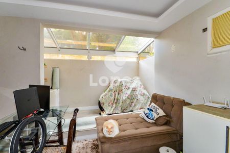 28_photo/94dce41287.9d747f0b6f2fd000-ATLAS-ebaf0499-a6ef-4e4b-8e8c-5daed7ef8b51.jpg de apartamento à venda com 4 quartos, 163m² em Centro, Curitiba