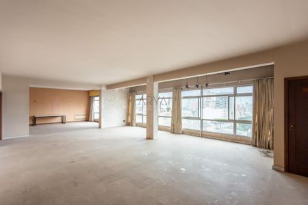 8_photo/94dce412bd.5c019759dc99b937-ATLAS-9da8d239-079e-4d72-8aaf-c67a1ace8e9c.jpg de apartamento à venda com 3 quartos, 373m² em Centro, Curitiba