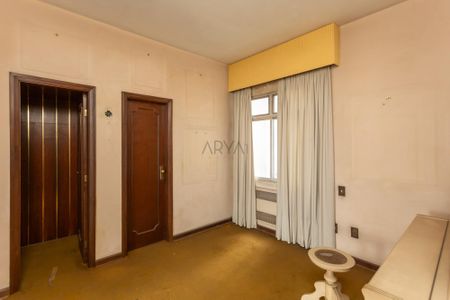 12_photo/94dce412bd.5c019759dc99b937-ATLAS-e60df61c-c8fa-466b-ae3f-b08cef06a466.jpg de apartamento à venda com 3 quartos, 373m² em Centro, Curitiba