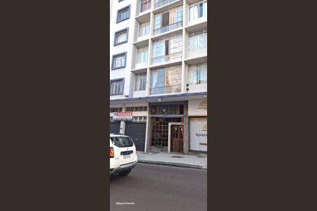 4_photo/94dce412bd.806d4eb6cb56ab91-ATLAS-e29b4585-655f-4d1b-ad1b-5dc4f7c20de4.jpg de apartamento à venda com 3 quartos, 104m² em Centro, Curitiba