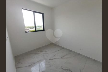 4_photo/94dce412cf.aafc750051720c32-ATLAS-8acb5444-5a5e-4c27-abb2-0e1fe55fd14f.jpg de apartamento à venda com 1 quarto, 25m² em Parolin, Curitiba