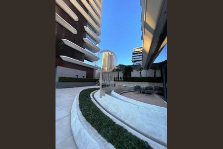 3_photo/94dce412fb.0f81dd1a9a4f6ffb-ATLAS-0f2f0959-00f2-4bcd-a33e-db2b81ebe719.jpg de apartamento à venda com 3 quartos, 150m² em Centro, Curitiba