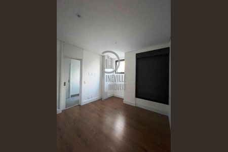 4_photo/94dce412fb.0f81dd1a9a4f6ffb-ATLAS-194251da-55ae-427c-b105-5d0d74f4e4e0.jpg de apartamento à venda com 3 quartos, 150m² em Centro, Curitiba