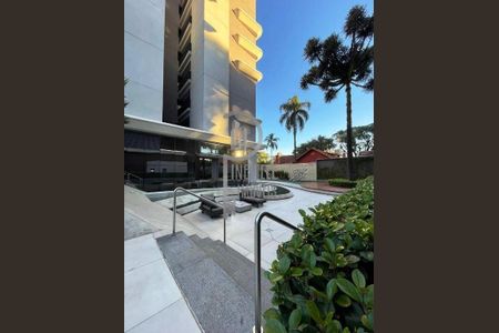 9_photo/94dce412fb.0f81dd1a9a4f6ffb-ATLAS-48fb69fe-20de-414e-9bd9-1fd4c113ec5d.jpg de apartamento à venda com 3 quartos, 150m² em Centro, Curitiba