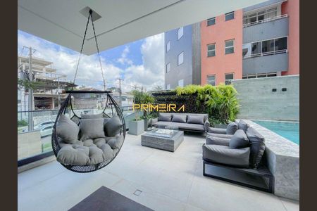 6_photo/94dce412fb.2f15d505e37c7ac5-ATLAS-1b1aaad1-e341-4edd-9448-99e7606576bc.jpg de apartamento à venda com 3 quartos, 200m² em Centro, Curitiba