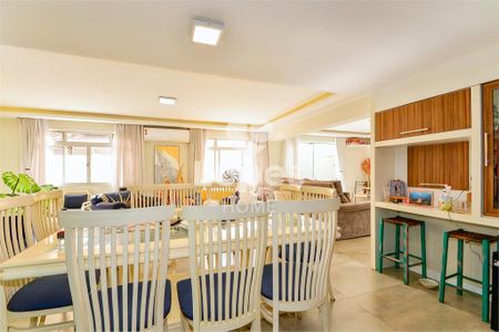 28_photo/94dce412fb.7066937cd636288e-ATLAS-4b95e543-dc02-44fb-8bb3-d4d9f797613c.jpg de apartamento à venda com 4 quartos, 136m² em Centro, Curitiba