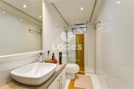 8_photo/94dce412fb.7066937cd636288e-ATLAS-82513a9b-bfc3-41d6-b0c5-0a96602d7de5.jpg de apartamento à venda com 4 quartos, 136m² em Centro, Curitiba