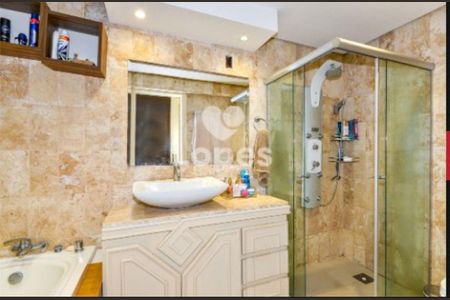 14_photo/94dce412fb.ceff8192393c33de-ATLAS-bf7589ca-2390-4584-85a2-9a1ee2b626d1.jpg de apartamento à venda com 4 quartos, 136m² em Centro, Curitiba