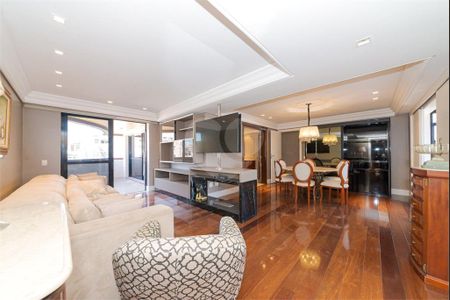 35_photo/94dce412fb.e6e1c947b02cf8fb-ATLAS-7e5f068a-3c8b-44c9-a97f-a090ed950789.jpg de apartamento à venda com 4 quartos, 304m² em Centro, Curitiba