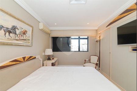 6_photo/94dce412fb.e6e1c947b02cf8fb-ATLAS-c9ace674-44c8-42c8-82ea-21d225d69ac1.jpg de apartamento à venda com 4 quartos, 304m² em Centro, Curitiba