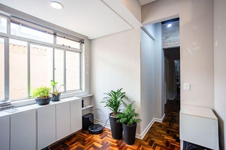 14_photo/94dce41319.2f15d505e37c7ac5-ATLAS-a5475b63-3a2c-44ff-9b59-757da4be89fa.jpg de apartamento à venda com 3 quartos, 103m² em Centro, Curitiba