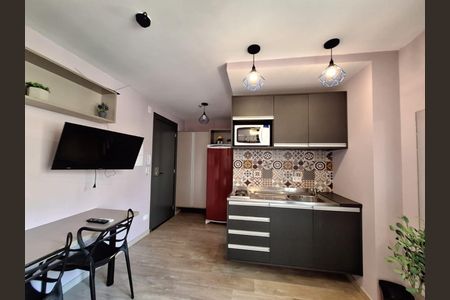 10_photo/94dce41359.363bdda60e2e7c72-ATLAS-7c5b62d2-a6fd-4f88-9520-fd7f890177bd.jpg de apartamento para alugar com 1 quarto, 17m² em Centro, Curitiba