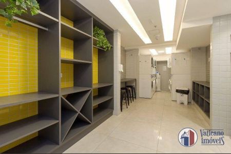 8_photo/94dce41359.8560cd613f1b3e92-ATLAS-056805f6-e059-4ff3-b5d2-de47a534f26b.jpg de apartamento à venda com 1 quarto, 25m² em Centro, Curitiba