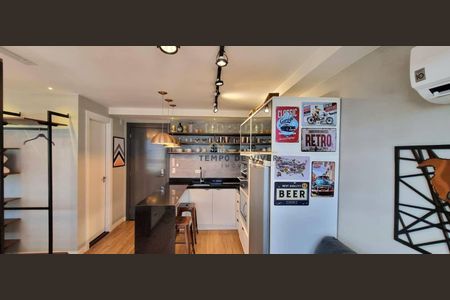 12_photo/94dce41359.c2675cbbbf8ab29b-ATLAS-ae939d88-848f-4b8a-af88-af05e70dc5d2.jpg de kitnet/studio à venda com 1 quarto, 289m² em Centro, Curitiba