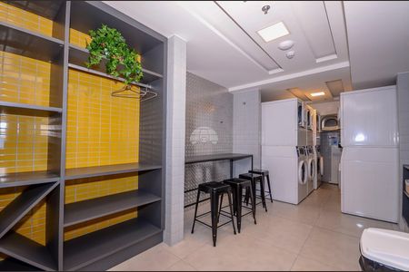 5_photo/94dce41359.ca6ab0a67958bd09-ATLAS-493df8e8-8fbb-4ff6-9748-42e991c6b0e5.jpg de kitnet/studio à venda com 1 quarto, 32m² em Centro, Curitiba