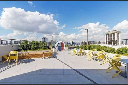 5_photo/94dce41359.dd1cb3a3d6ab2d23-ATLAS-7358e5bd-8d2d-4e6f-b78d-8535965cfea8.jpg de apartamento para alugar com 1 quarto, 23m² em Centro, Curitiba