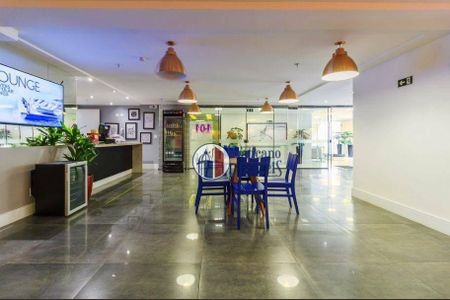 6_photo/94dce41359.dd1cb3a3d6ab2d23-ATLAS-d46ca617-78ce-4dbc-9f23-c6f080b064f6.jpg de apartamento para alugar com 1 quarto, 23m² em Centro, Curitiba