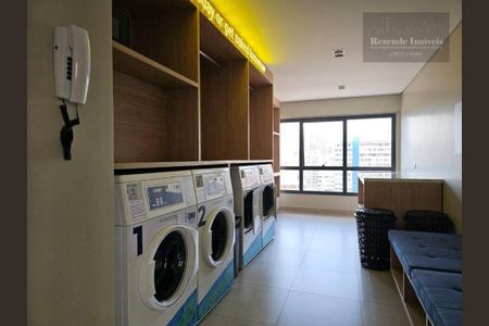 23_photo/94dce41391.703e0e2f507ee135-ATLAS-e1a060e1-fe8e-438e-bb09-2c7c006fc101.jpg de kitnet/studio à venda com 1 quarto, 25m² em Centro, Curitiba