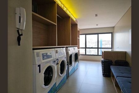 22_photo/94dce41391.fad97a88a53e9b6a-ATLAS-959f0407-7775-48b9-96e4-44fce3b4b20f.jpg de apartamento para alugar com 1 quarto, 30m² em Centro, Curitiba