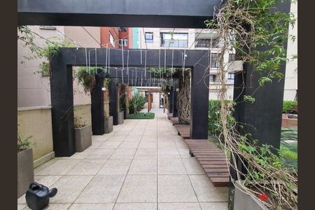 7_photo/94dce413bd.68f6703b9b0e2b60-ATLAS-1c05223c-77db-4457-a539-8a84cb20c121.jpg de apartamento para alugar com 1 quarto, 34m² em Centro, Curitiba