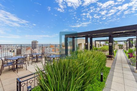 35_photo/94dce413bd.7cc5f6eb30674ee3-ATLAS-2006080d-bae9-4d91-8b34-4476e1489f22.jpg de apartamento para alugar com 2 quartos, 50m² em Centro, Curitiba