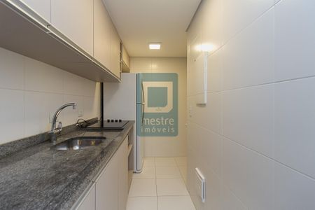 9_photo/94dce413bd.7cc5f6eb30674ee3-ATLAS-4c58ca6b-e934-4fe0-8a9b-693326c6a40e.jpg de apartamento para alugar com 2 quartos, 50m² em Centro, Curitiba