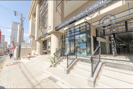 43_photo/94dce413bd.7cc5f6eb30674ee3-ATLAS-e3beb47b-538c-486f-b214-2ea5aa806423.jpg de apartamento para alugar com 2 quartos, 50m² em Centro, Curitiba