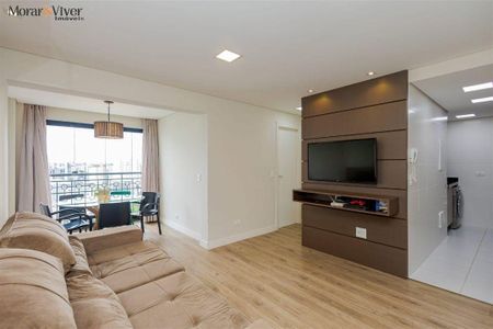 5_photo/94dce413bd.e0141d6033538564-ATLAS-9f6a02a1-0d87-4e39-919e-d8877444b2de.jpg de apartamento à venda com 2 quartos, 49m² em Centro, Curitiba