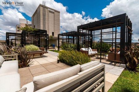 11_photo/94dce413bd.e0141d6033538564-ATLAS-9fe77153-3161-4af2-8bb3-ffe0a1c8bbc3.jpg de apartamento à venda com 2 quartos, 49m² em Centro, Curitiba