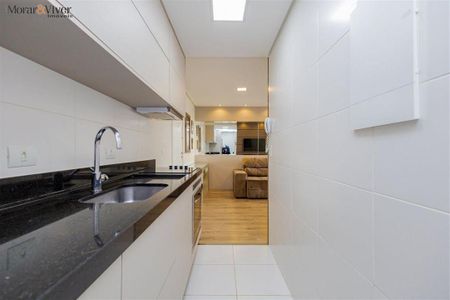 8_photo/94dce413bd.e0141d6033538564-ATLAS-fca464fa-f2e4-449e-9db9-2ca3cb9e0e7e.jpg de apartamento à venda com 2 quartos, 49m² em Centro, Curitiba