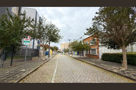 7_photo/94dce413e5.ceff8192393c33de-ATLAS-1b8b88ba-6e01-4214-b80e-8ca1d7a7f23c.jpg de apartamento à venda com 3 quartos, 45m² em Centro, Curitiba