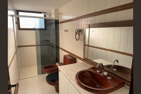 12_photo/94dce41407.16855f850d3c604b-ATLAS-2ea8e4a8-e2f6-41c7-9b6b-482f6b4371a0.jpg de apartamento para alugar com 3 quartos, 157m² em Centro, Curitiba