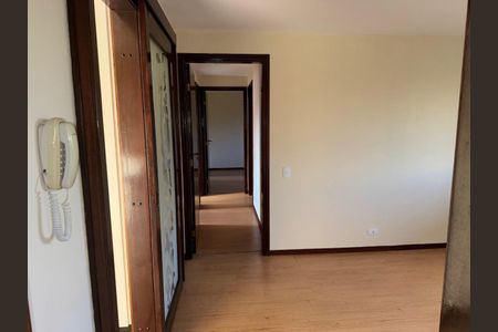 3_photo/94dce41407.16855f850d3c604b-ATLAS-7b531f8c-558c-4363-be8c-19f89b8df4e4.jpg de apartamento para alugar com 3 quartos, 157m² em Centro, Curitiba