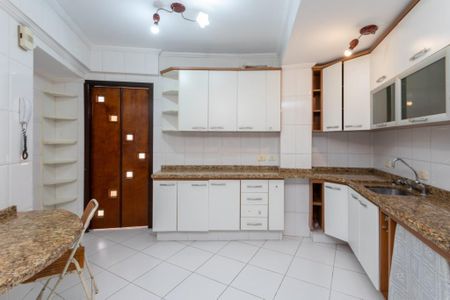 3_photo/94dce41485.25cc3249a1ab0293-ATLAS-2f458816-3c5c-4e01-9403-087de4fa9e5e.jpg de apartamento à venda com 3 quartos, 108m² em Centro, Curitiba