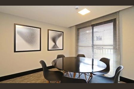 2_photo/94dce414a5.821bca6a381fcd78-ATLAS-0fe3c8a8-e6bb-453d-871d-f294aefcf38a.jpg de apartamento para alugar com 1 quarto, 21m² em Centro, Curitiba