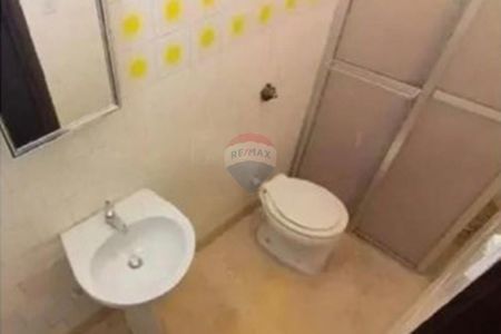 8_photo/94dce414b1.77080e4d6bca63d9-ATLAS-01d5d8b9-7084-49dd-a55b-c845e095a9f3.jpg de apartamento à venda com 3 quartos, 88m² em Centro, Curitiba