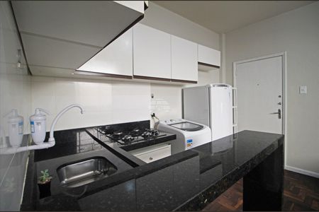 5_photo/94dce414b3.6e5973015f8ac2b9-ATLAS-51d9fd24-96d4-48bd-afc9-721657aa1b3a.jpg de apartamento para alugar com 1 quarto, 32m² em Centro, Curitiba