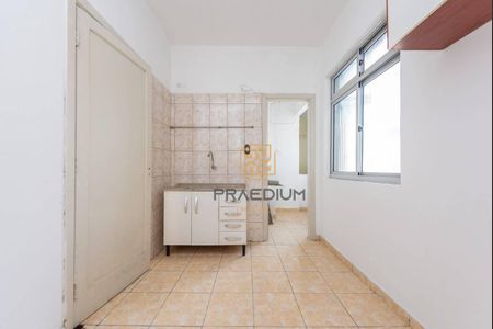 38_photo/94dce414d9.be8d8702f0e5575d-ATLAS-e2b8c9a0-f2db-46a1-b9b7-28ee2e01592a.jpg de apartamento à venda com 1 quarto, 56m² em Centro, Curitiba