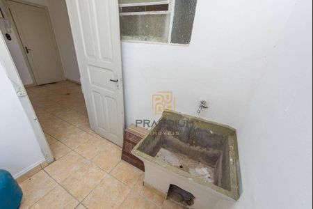 47_photo/94dce414d9.be8d8702f0e5575d-ATLAS-e38c1392-0e35-42dc-90ac-da2a44c4ed66.jpg de apartamento à venda com 1 quarto, 56m² em Centro, Curitiba