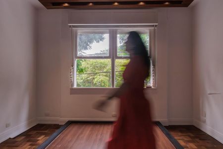 6_photo/94dce414fd.71920bf86f592170-ATLAS-cc01a019-0290-4e0d-8905-e8837770b7ca.jpg de apartamento à venda com 3 quartos, 146m² em Centro, Curitiba