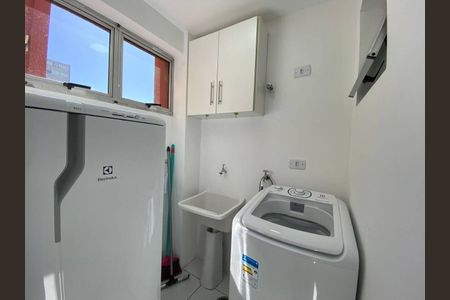 7_photo/94dce41503.cc80a849dbb3670d-ATLAS-364baba9-400d-4937-ae0f-9b2c6edbc571.jpg de apartamento à venda com 1 quarto, 43m² em Centro, Curitiba