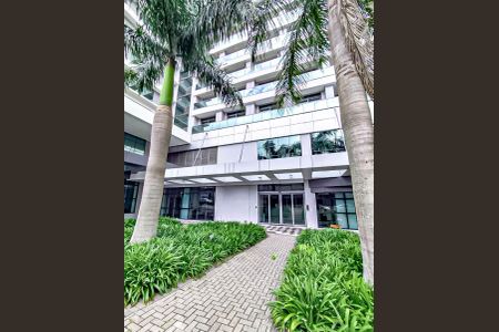 19_photo/94dce4151b.b193acdbc13ff5b7-ATLAS-4e4e8b0c-16ed-4e01-b735-68e7f8af2a7c.jpg de apartamento para alugar com 2 quartos, 68m² em Centro, Curitiba