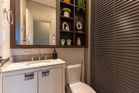 8_photo/94dce4151b.b193acdbc13ff5b7-ATLAS-84977011-ddf0-4b3d-884c-e095de4ee124.jpg de apartamento para alugar com 2 quartos, 68m² em Centro, Curitiba