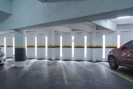 33_photo/94dce4151f.32a8019b0364636a-ATLAS-b82c3635-b020-4b6f-ba2c-2fa10b3f1fa3.jpg de apartamento à venda com 3 quartos, 134m² em Centro, Curitiba