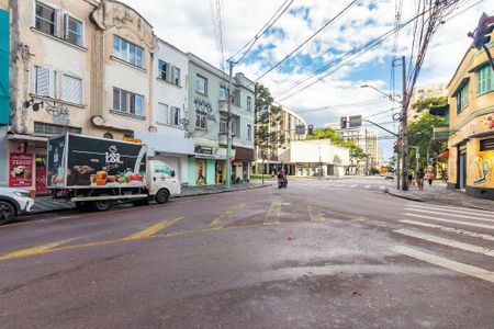 24_photo/94dce41523.5482cecd2b20f7f3-ATLAS-2ccb60a5-3d8d-4e9d-a238-5695bf9b7f24.jpg de apartamento à venda com 3 quartos, 90m² em Centro, Curitiba