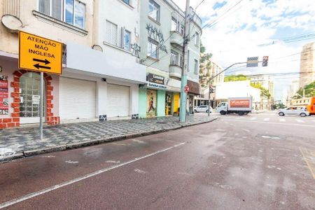 9_photo/94dce41523.5482cecd2b20f7f3-ATLAS-e0797260-39ea-4d16-a1fd-54ccd6560f3b.jpg de apartamento à venda com 3 quartos, 90m² em Centro, Curitiba