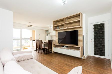 8_photo/94dce41525.3714cccd63f8fe2d-ATLAS-a7c5c2a2-c954-48ff-be84-ae6d45d6e0b5.jpg de apartamento à venda com 2 quartos, 73m² em Centro, Curitiba