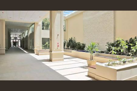 5_photo/94dce4153d.f7e81ba1849dc159-ATLAS-e76116bf-2965-4dcd-b84c-b06d47d09b7e.jpg de apartamento à venda com 2 quartos, 73m² em Centro, Curitiba